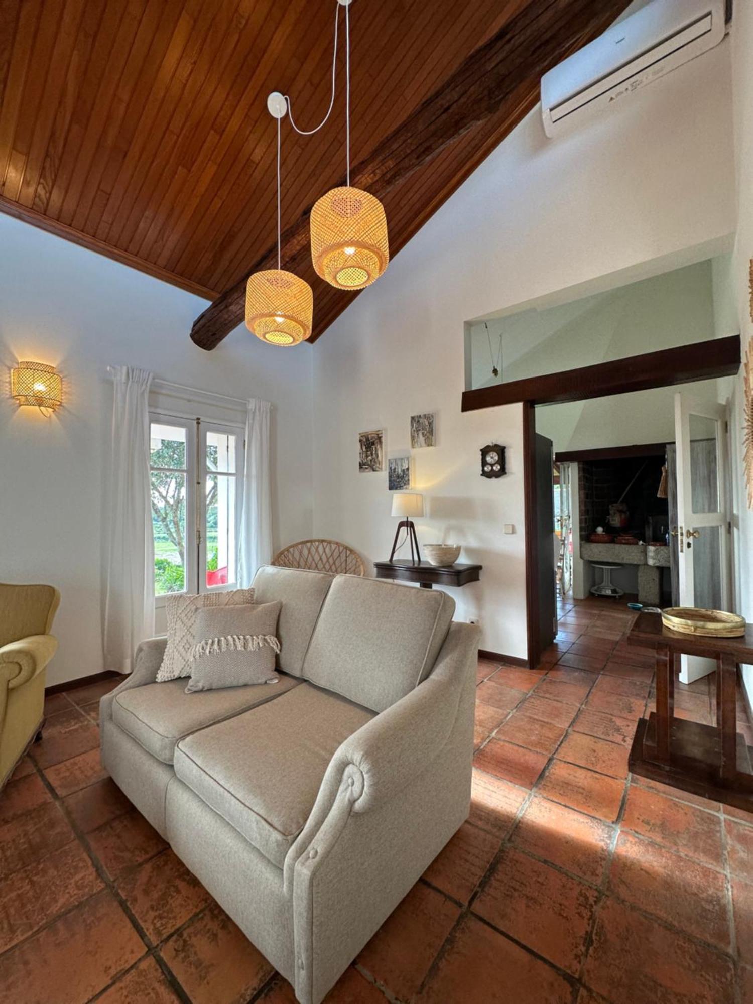 Cozy Villa Cristelo - Family & Friends Oda fotoğraf